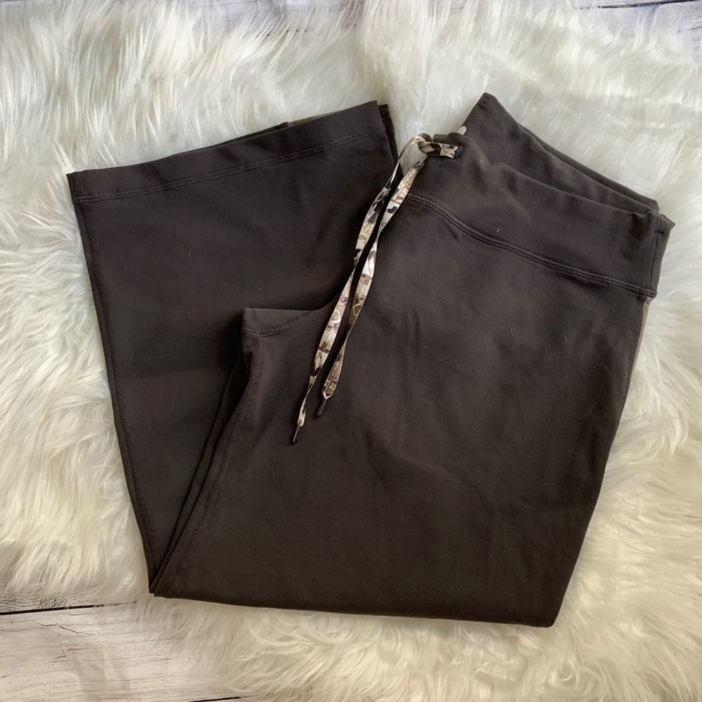 Lululemon Wide Leg Crops
